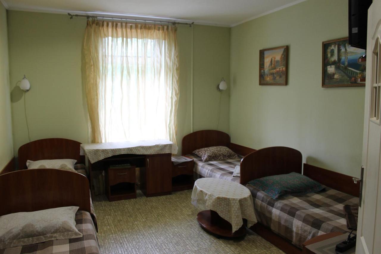 Мини-Отель Боярка Boyarka Extérieur photo