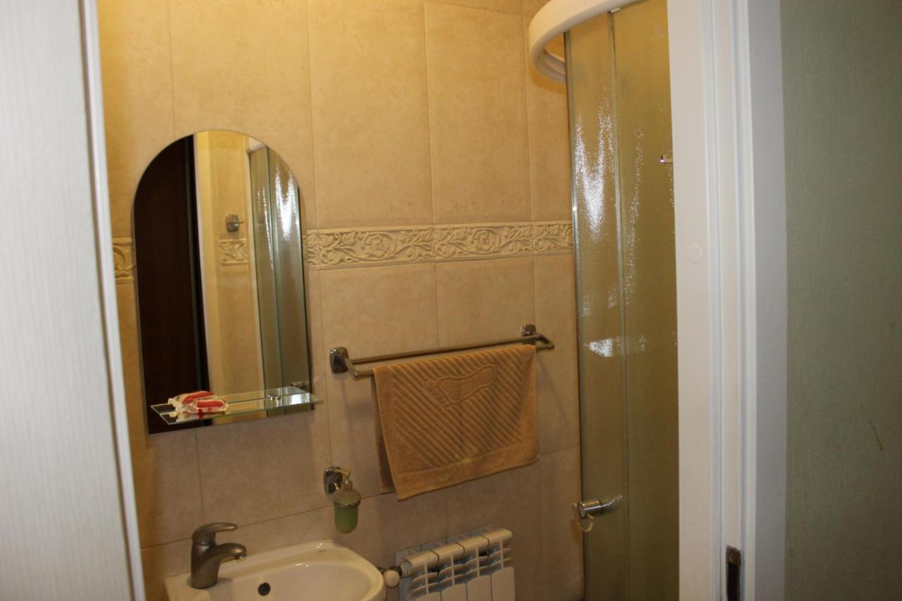 Мини-Отель Боярка Boyarka Extérieur photo